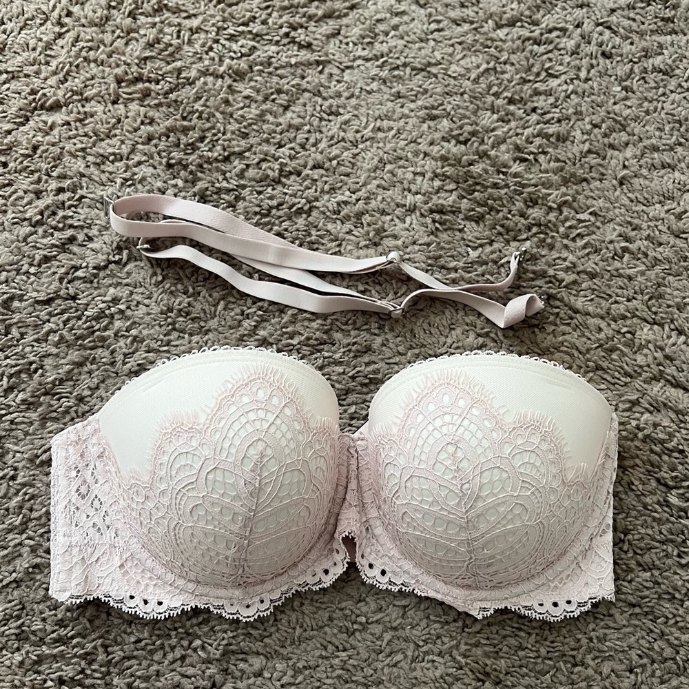 VS Dream Angels Multi-Way Lace Bra